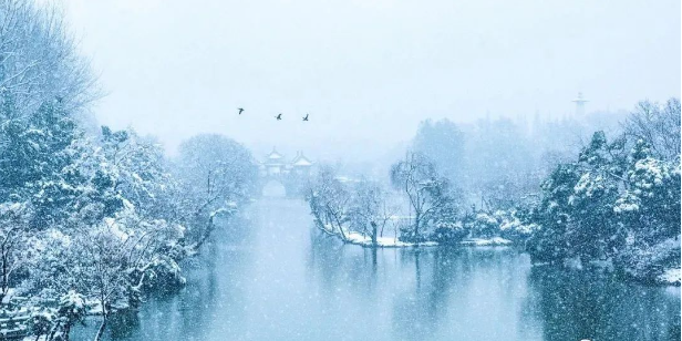 冬至大如年，人間小團圓。